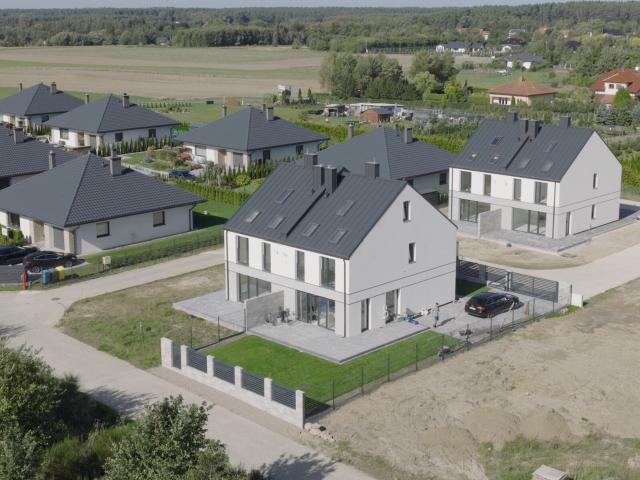 Dom, Charzyno, 170.00 m², sprzedam dom