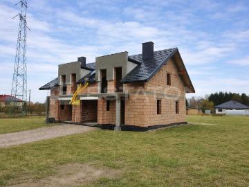 Dom bliźniaczy w stanie surowym zamkniętym, garaż, 111,48 m2