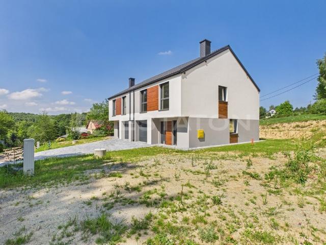 Dom bliźniak 136 m² Hermanowa poddasze 45 m² i garaż
