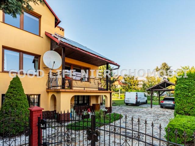 Dom bliźniak 180 m² z garażem i fotowoltaiką