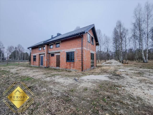 Do sprzedania dom bliźniak 65 m² z tarasem i działką 280 m²