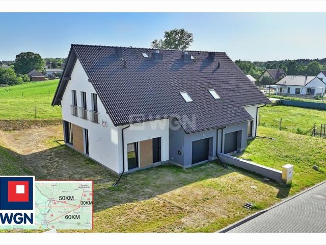 Dom bliźniak w stanie deweloperskim, 149 m², zapraszam