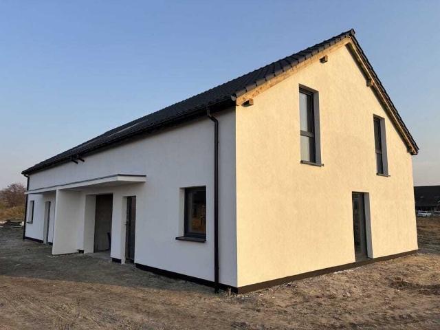 Dom bliźniak z garażem i pięknym widokiem 133,88 m²