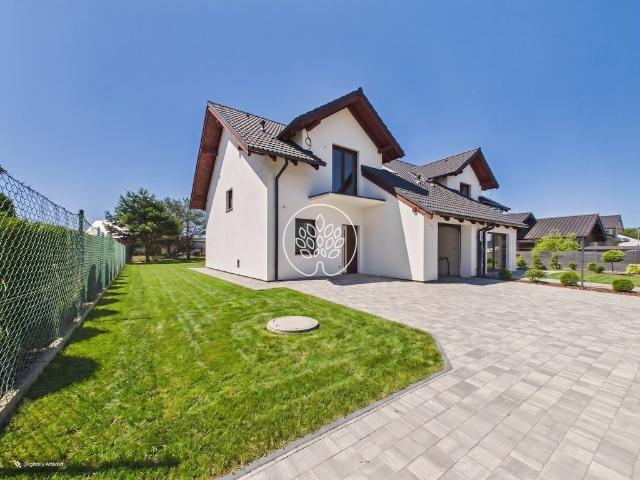 Dom bliźniak z garażem 138 m², tarasem, zapraszam