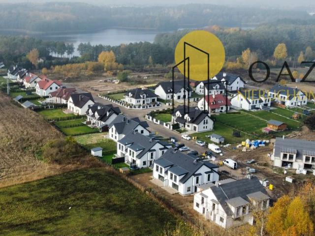 Dom bliźniak z ogródkiem, stan deweloperski, 90 m2