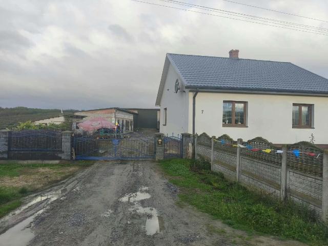 Dom, Buczek, 80.00 m², sprzedam dom
