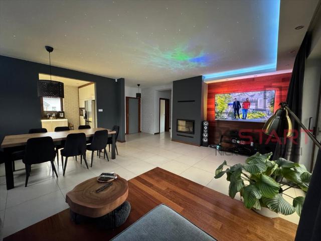 Dom gotowy do zamieszkania 220 m² Osowiec Żabia Wola
