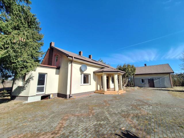 Dom, Gole, 222.00 m², sprzedam dom