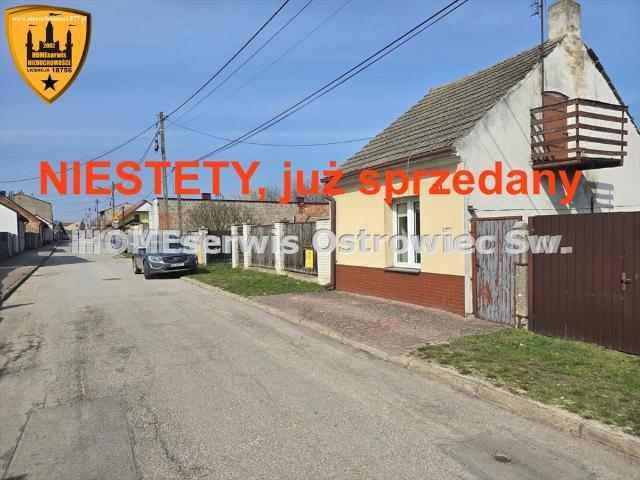 Dom do remontu z działką 208 m² w centrum Ćmielowa