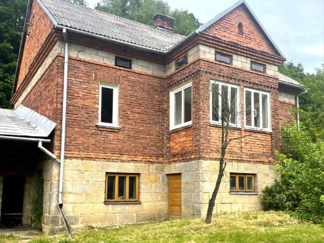 Zapraszam do domu do remontu na 90 arowej działce z potencjałem