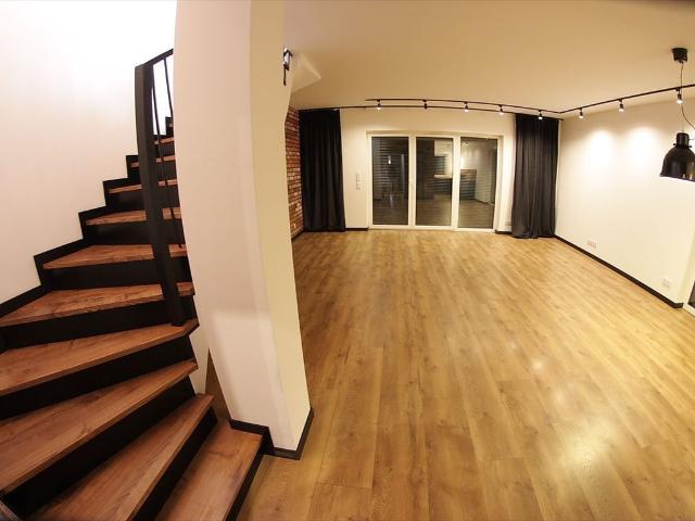 Dom do wynajęcia w Wróblewie Bukowa, 95,4 m² z ogródkiem