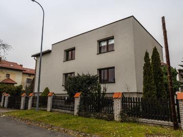 Rybnik, Województwo śląskie - Basen, Parking