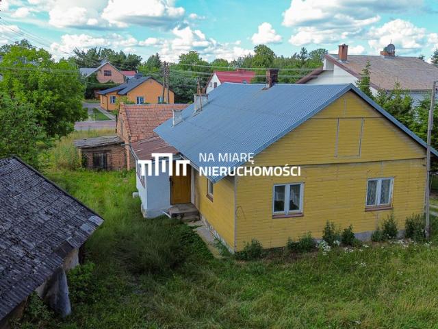 Dom drewniany z murowaną dobudówką 80 m² w Czelatycach