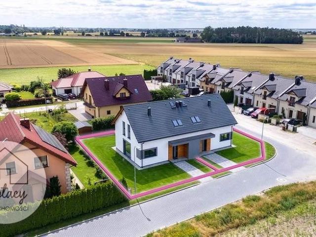 Dom energooszczędny w Tulcach, 124 m² polecam!