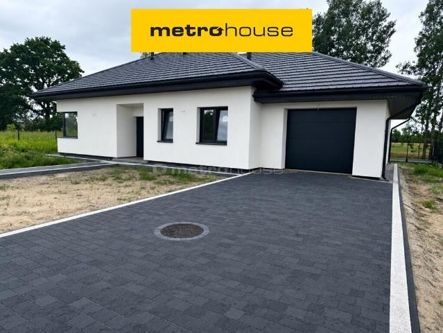 Dom, Karolino, 147.00 m², sprzedam dom
