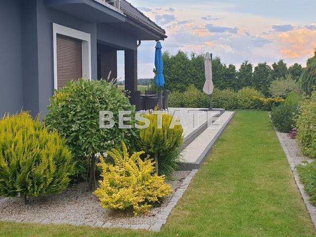 Dom, Kiszkowo, 237.40 m², sprzedam dom