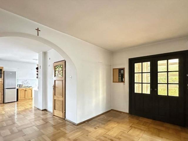 Dom inwestycyjny 300 m² w Poznaniu podział na lokale