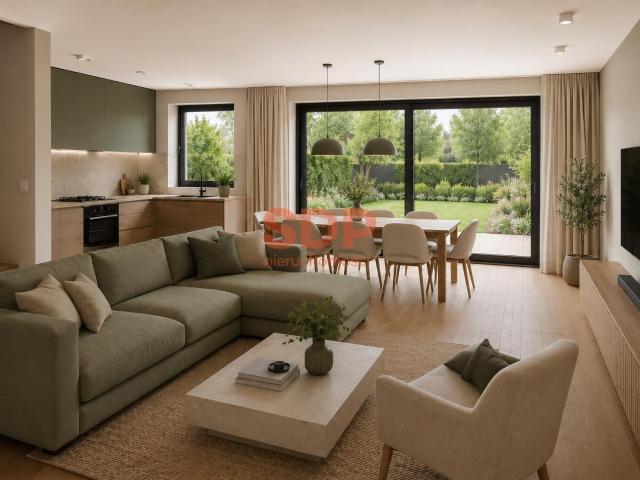 Dom, Iwiny, Magnoliowa, 153.66 m², sprzedam dom