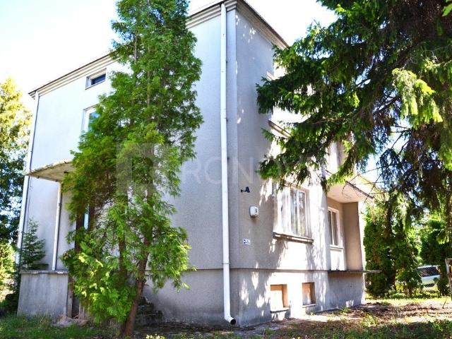 Dom jednorodzinny z potencjałem 110 m², działka 5,76 ara