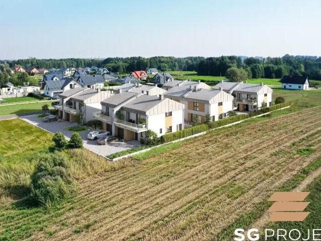 Dom, Łomża, Migdałowa, 131.85 m², sprzedam dom