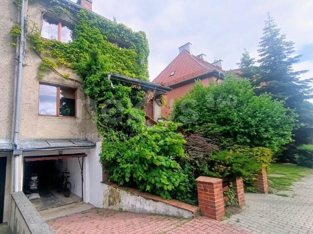 Dom, Oleśnica, 150.00 m², sprzedam dom