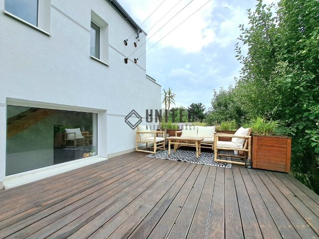Dom, Mirków, 189.00 m², sprzedam dom