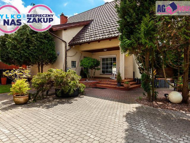 Dom, Nowy Dwór Gdański, Jaśminowa, 251.99 m², sprzedam dom