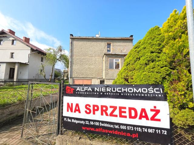 Dom na sprzedaż