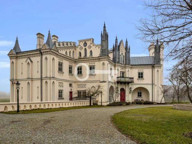 Dom na sprzedaż