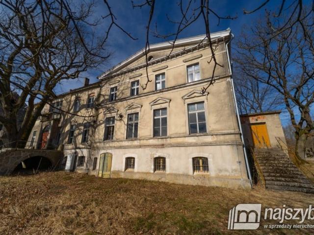 Dom na sprzedaż