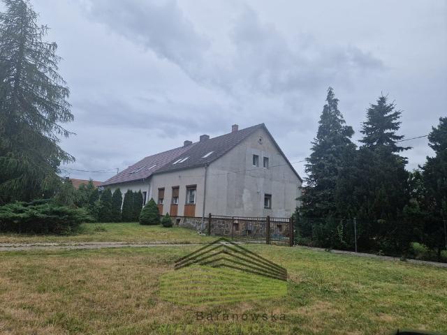 Dom na sprzedaż