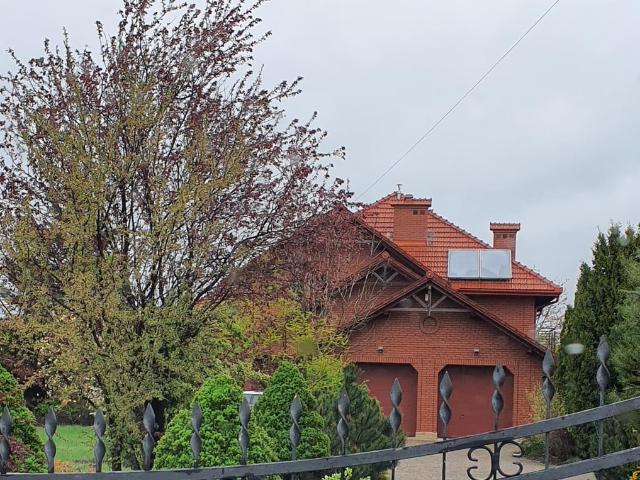 Dom na sprzedaż