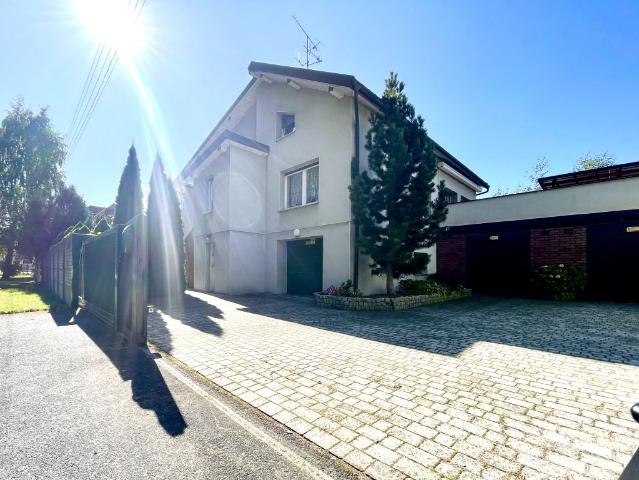Dom na sprzedaż