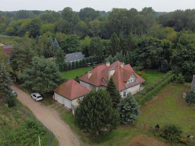 Dom na sprzedaż