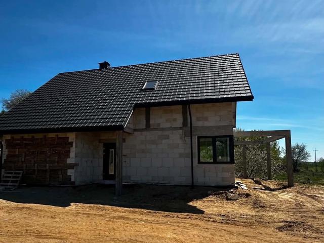 Dom na sprzedaż