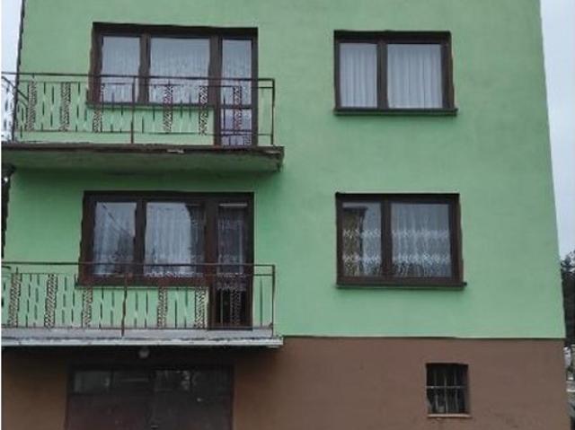 Dom na sprzedaż