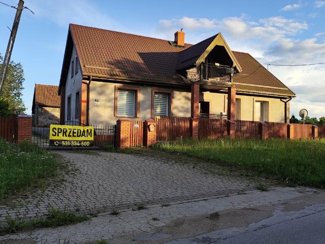 Dom na sprzedaż