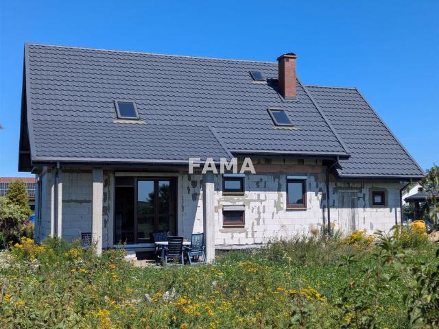 Dom na sprzedaż