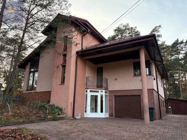 Dom na sprzedaż 4 pokoje Tuszyn, 228,50 m2, działka 1202 m2