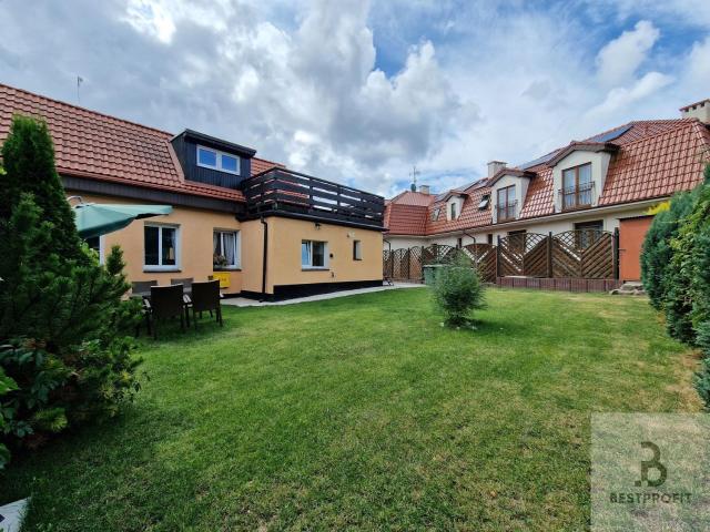 Dom na sprzedaż 4 pokoje Ustka, 100 m2, działka 255 m2
