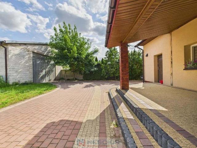Dom na sprzedaż 4 pokoje Węgrów, 142,40 m2, działka 1148 m2
