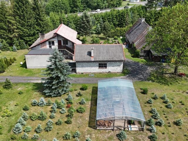 Dom na sprzedaż 4 pokoje świecki, 218 m2, działka 12800 m2