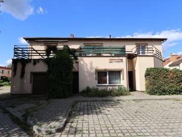 Dom na sprzedaż 5 pokoi Głogów, 346,60 m2, działka 399 m2
