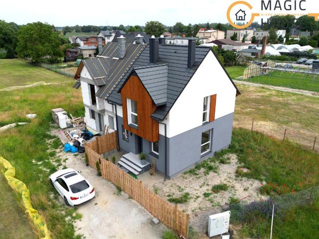 Dom na sprzedaż 4 pokoje Gdańsk Orunia Św. Wojciech Lipce, 96 m2, działka 250 m2