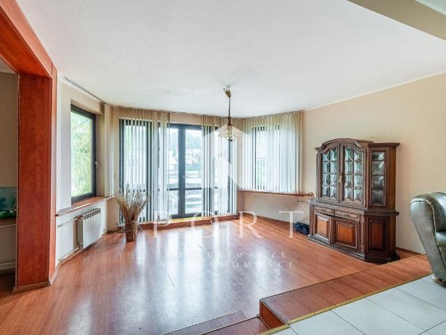 Dom na sprzedaż 4 pokoje Gdynia Mały Kack, 290 m2, działka 315 m2