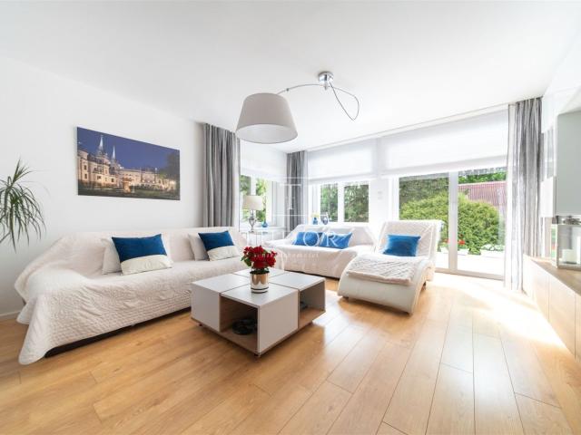 Dom na sprzedaż 4 pokoje Jastrowie, 128 m2, działka 1307 m2