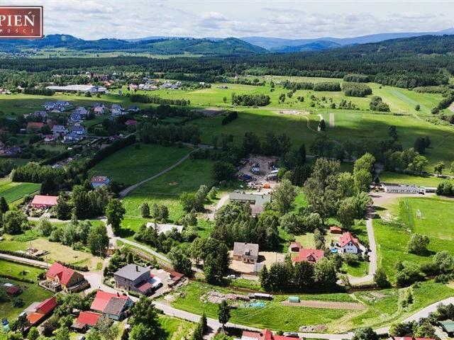 Dom na sprzedaż 4 pokoje kamiennogórski, 185 m2, działka 2396 m2