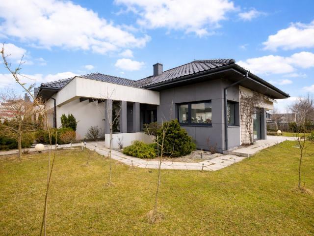 Dom na sprzedaż 4 pokoje kartuski, 166,32 m2, działka 1070 m2