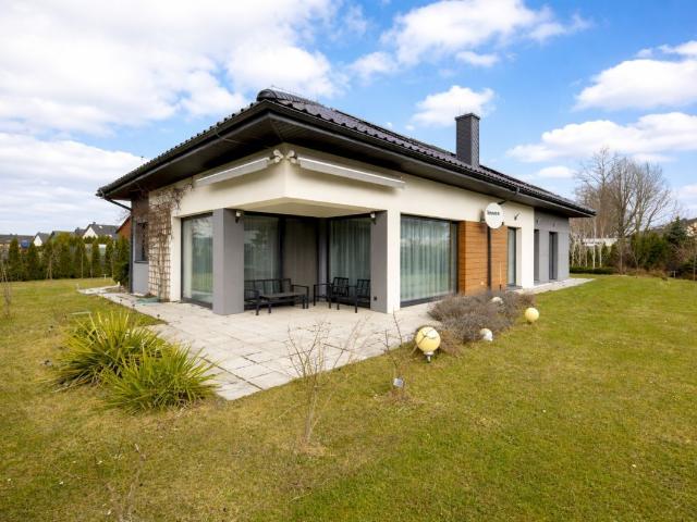 Dom na sprzedaż 4 pokoje kartuski, 166 m2, działka 1070 m2