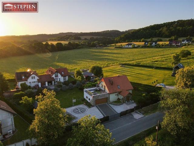 Dom na sprzedaż 4 pokoje karkonoski, 153,80 m2, działka 1410 m2